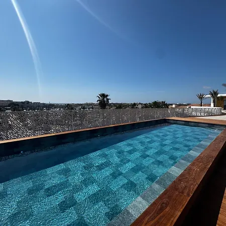 Au Vibes - Cote Naturiste - Rooftop - Piscine - Couples Only דירה